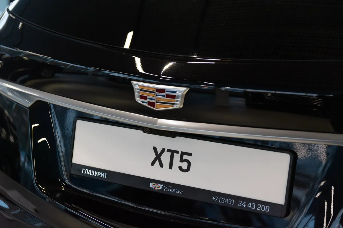 Check price and buy New Cadillac XT5 Restyling For Sale