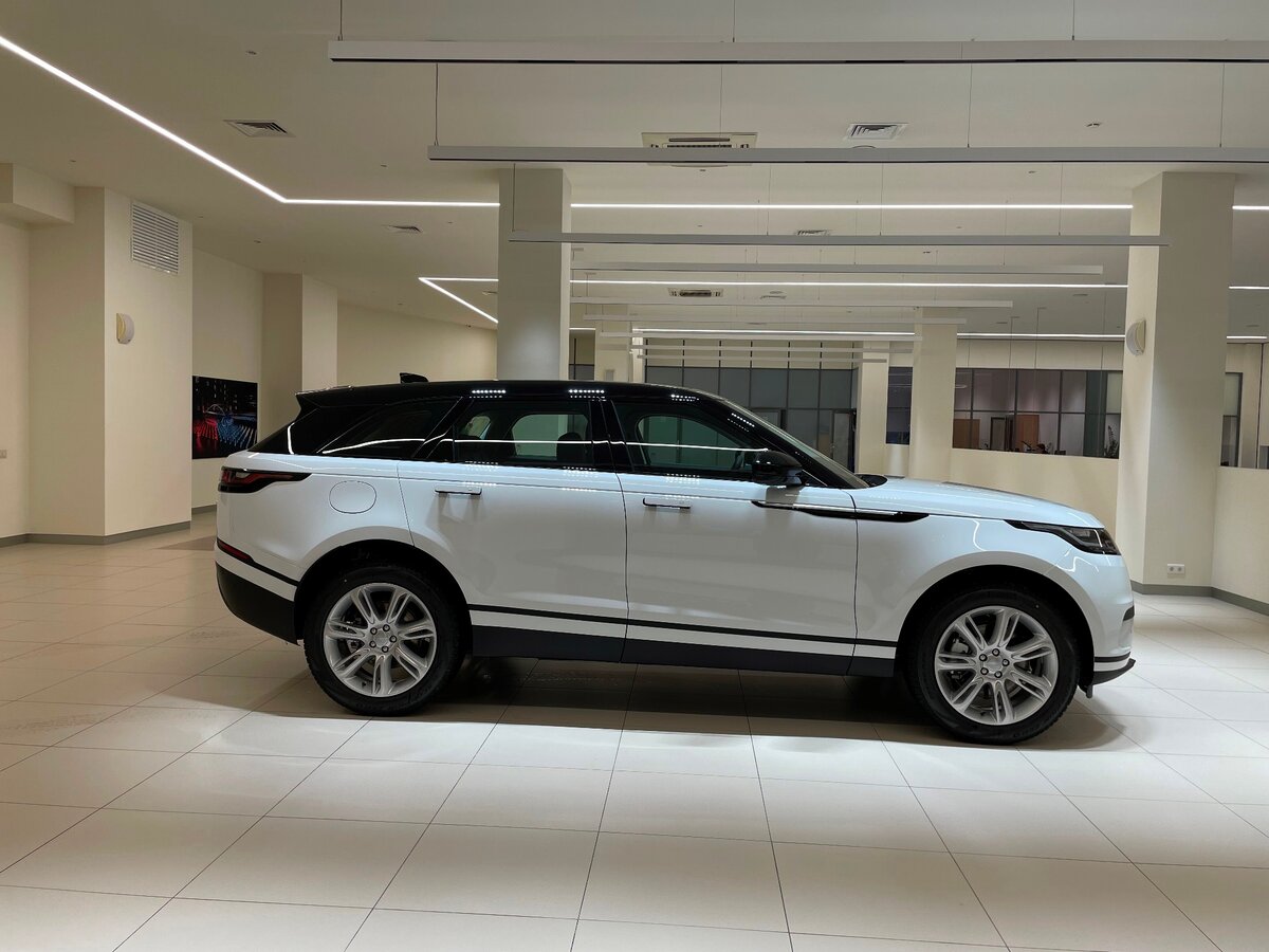 Check price and buy New Land Rover Range Rover Velar For Sale