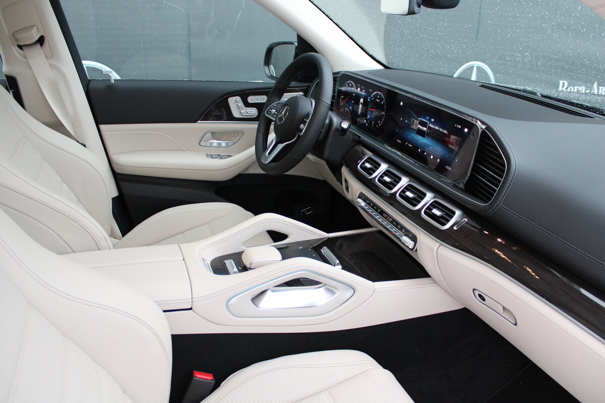 Check price and buy New Mercedes-Benz GLS 400 d (X167) For Sale