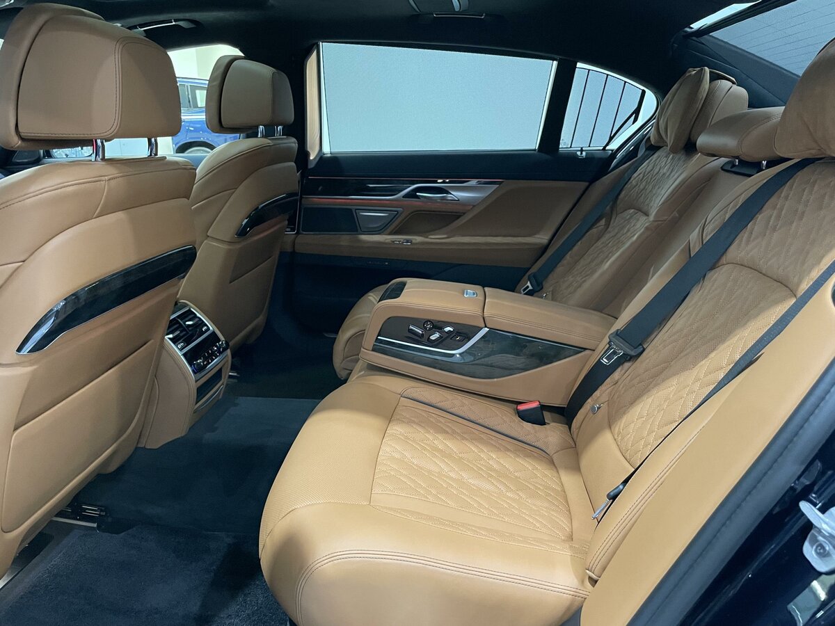 Check price and buy New BMW 7 series Long 740Ld xDrive (G11/G12) Restyling For Sale