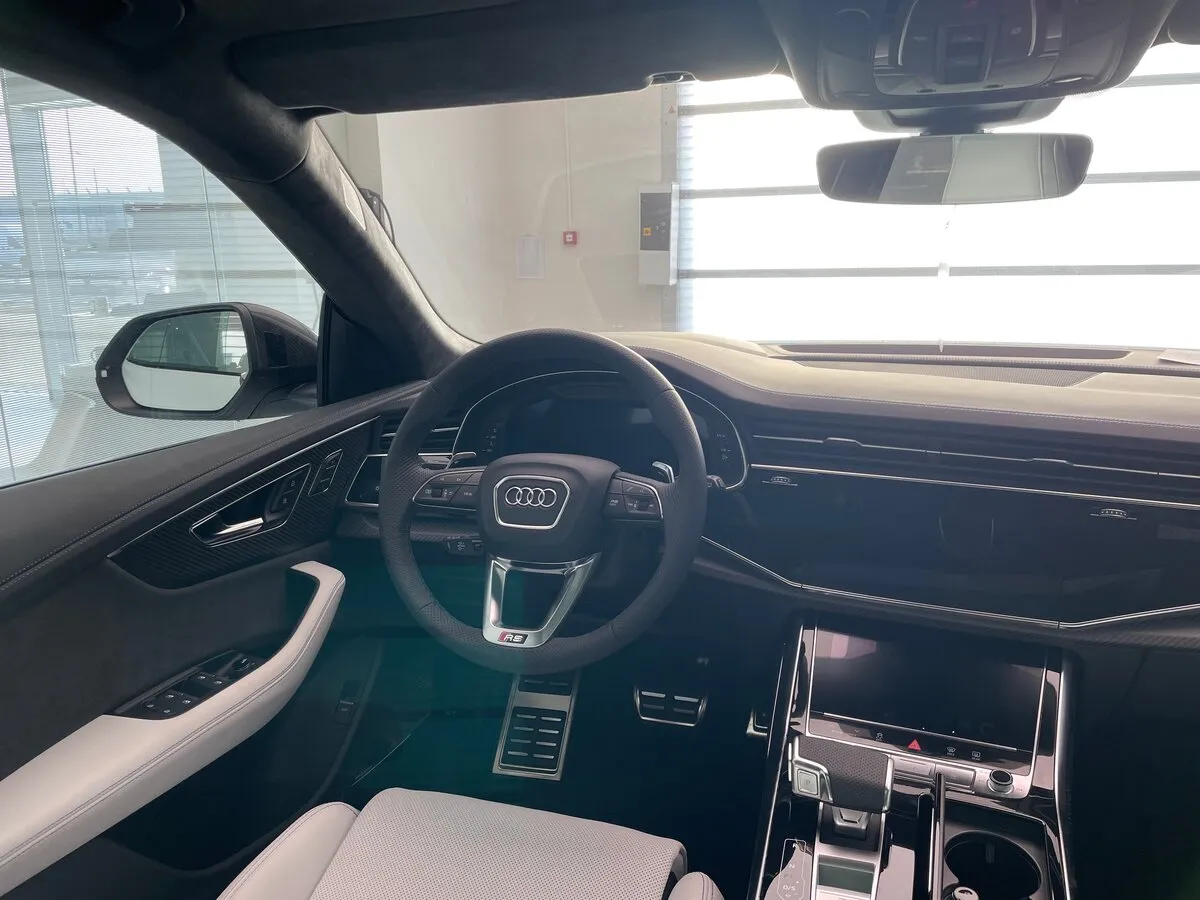Buy New Audi RS Q8