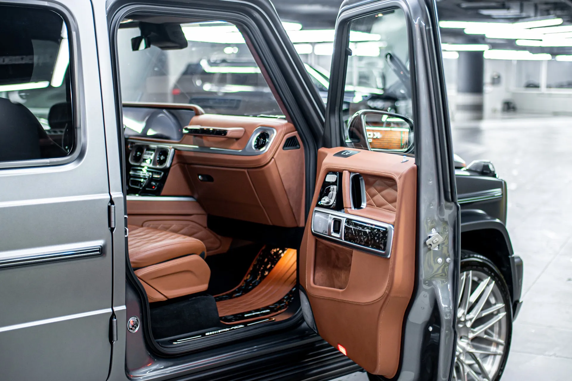 Check our price and buy Topcar Design body kit for Mercedes-Benz  G-class W463A Inferno Light