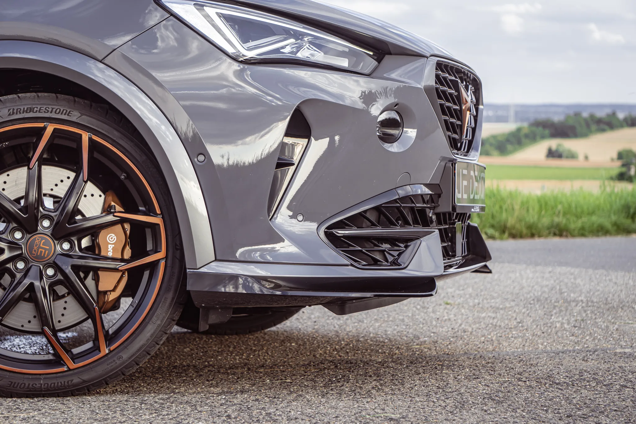 Check our price and buy JE Design body kit for Cupra Formentor KM Street Race!