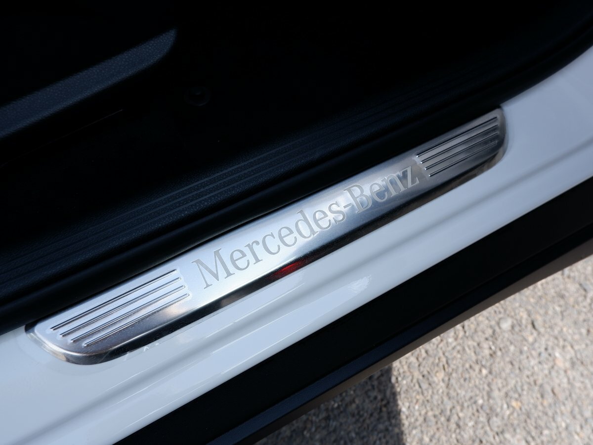 Check price and buy New Mercedes-Benz GLC 300 d (X253) Restyling For Sale