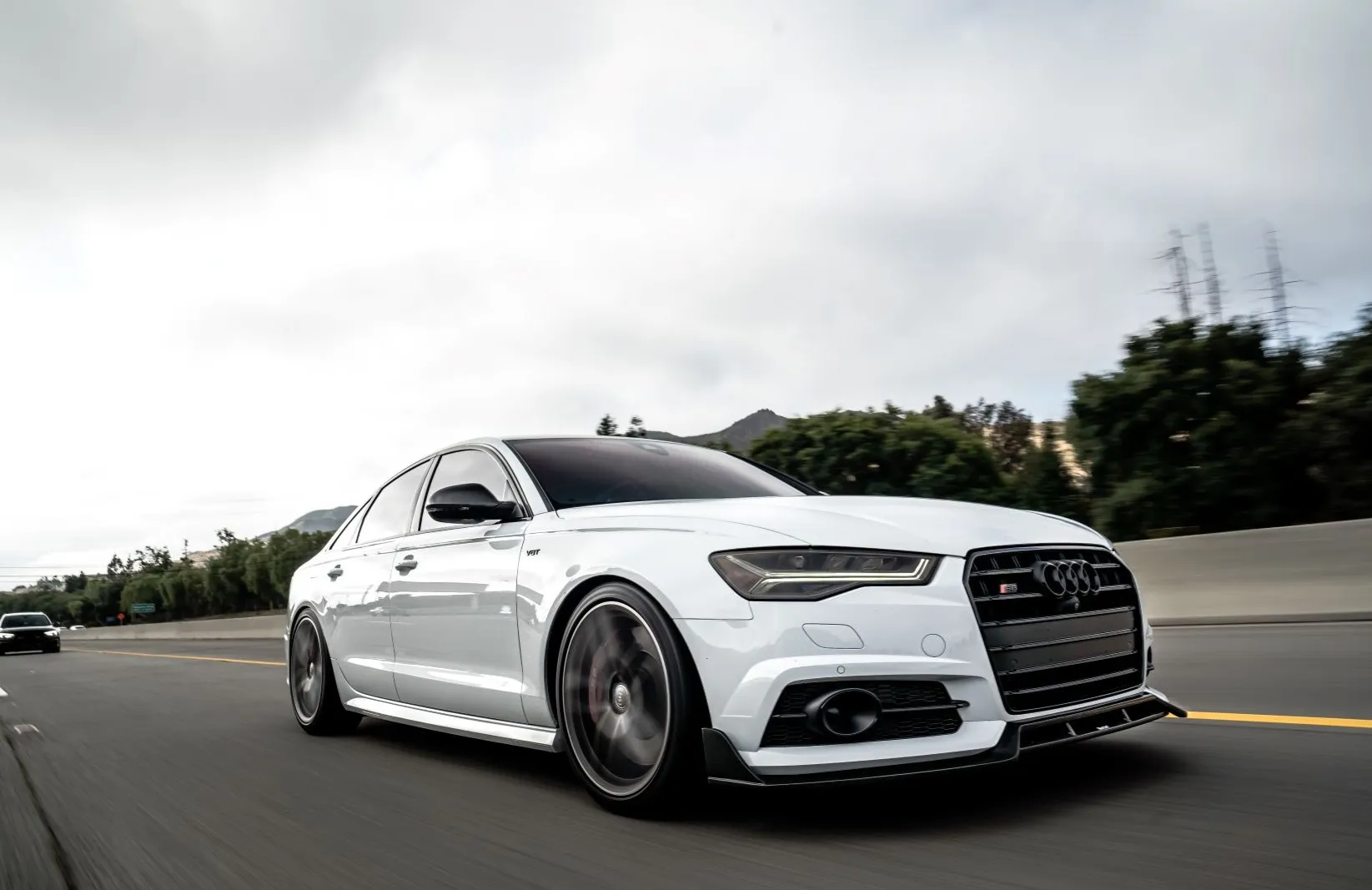 Check price and buy Karbel Body Kit for Audi S6 C7/7.5