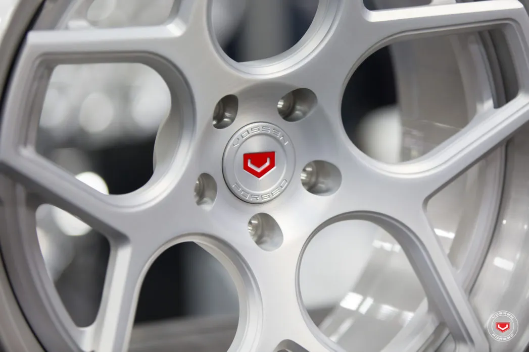 Vossen CG 205 3 PIECE 3-piece forged wheel — rear angle