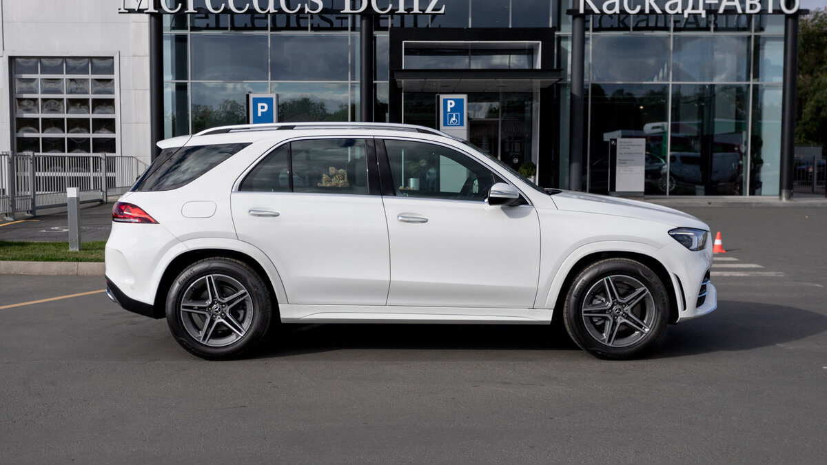 Check price and buy New Mercedes-Benz GLE 300 d (V167) For Sale