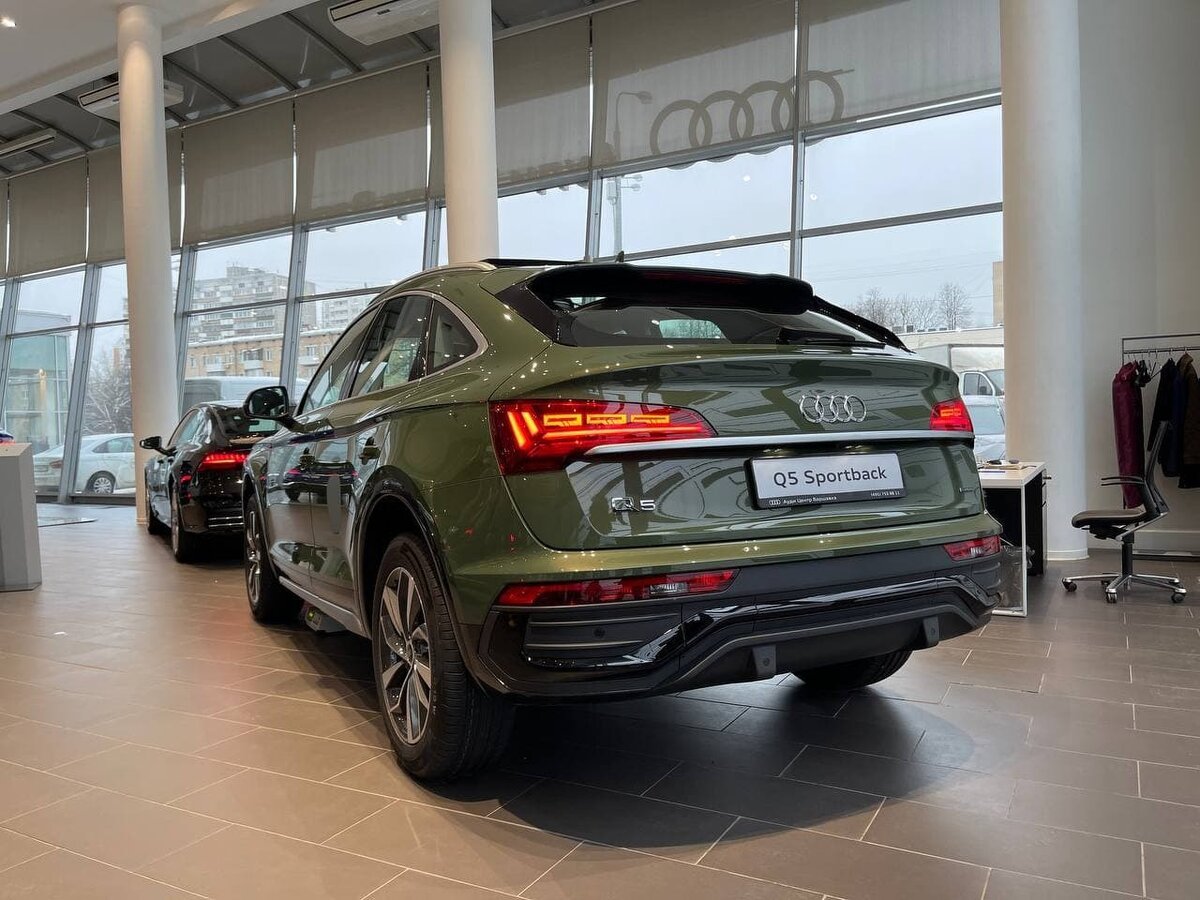 Check price and buy New Audi Q5 Sportback 45 TFSI (FY) For Sale