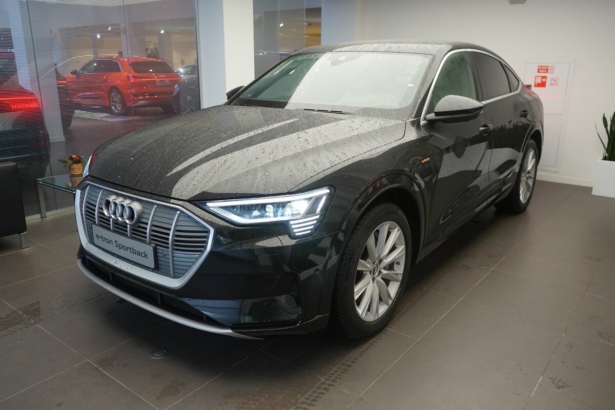 Buy New Audi e-tron Sportback 55