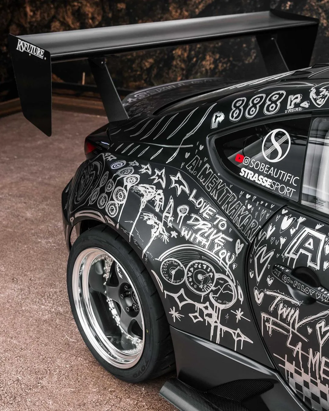 Check our price and buy Street hunter widebody kit for Toyota BRZ/GR86!