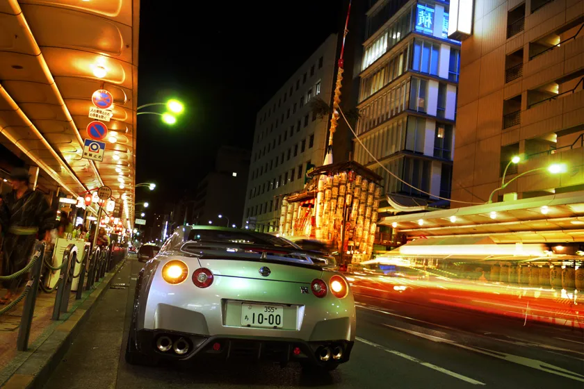Check our price and buy Wald Black Bison body kit for Nissan GT-R !