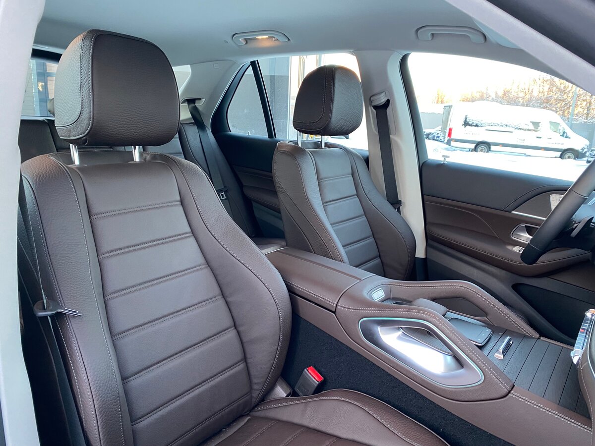 Check price and buy New Mercedes-Benz GLE 300 d (V167) For Sale