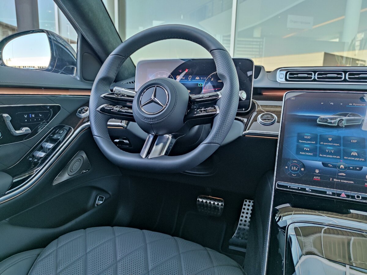 Check price and buy New Mercedes-Benz S-Class 350 d Long 4MATIC (W223) For Sale