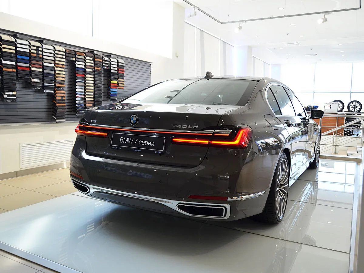 Check price and buy New BMW 7 series Long 740Ld xDrive (G11/G12) Restyling For Sale