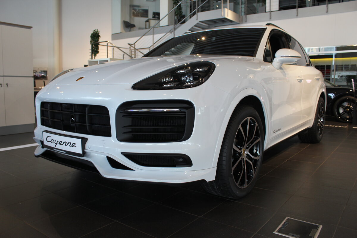Check price and buy New Porsche Cayenne For Sale