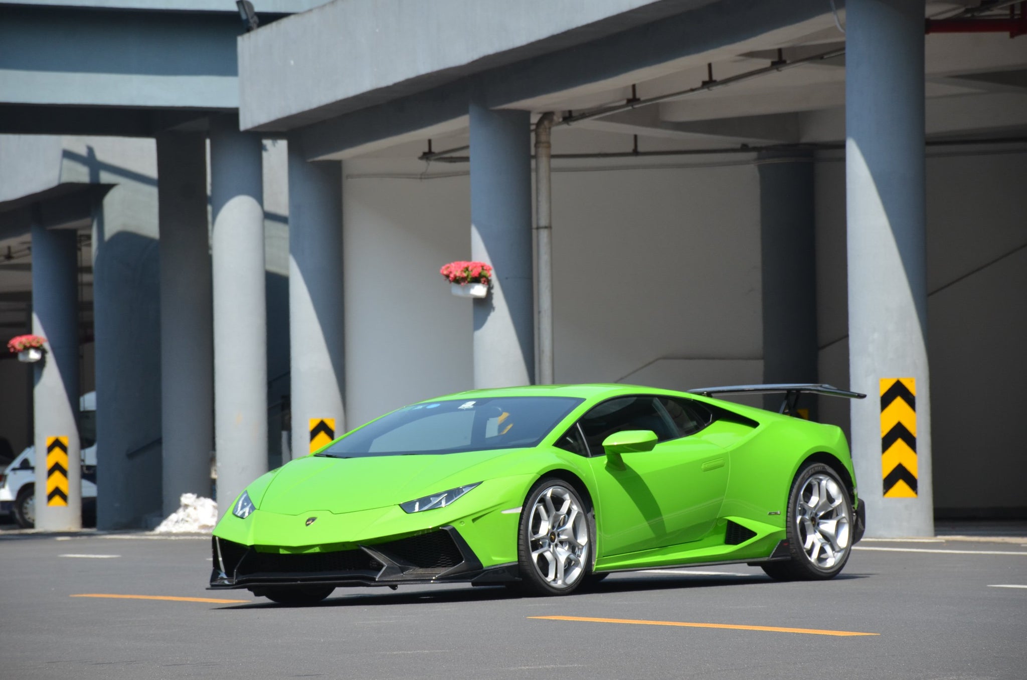 Check our price and buy CMST Carbon Fiber Body Kit set for Lamborghini Huracan LP610!