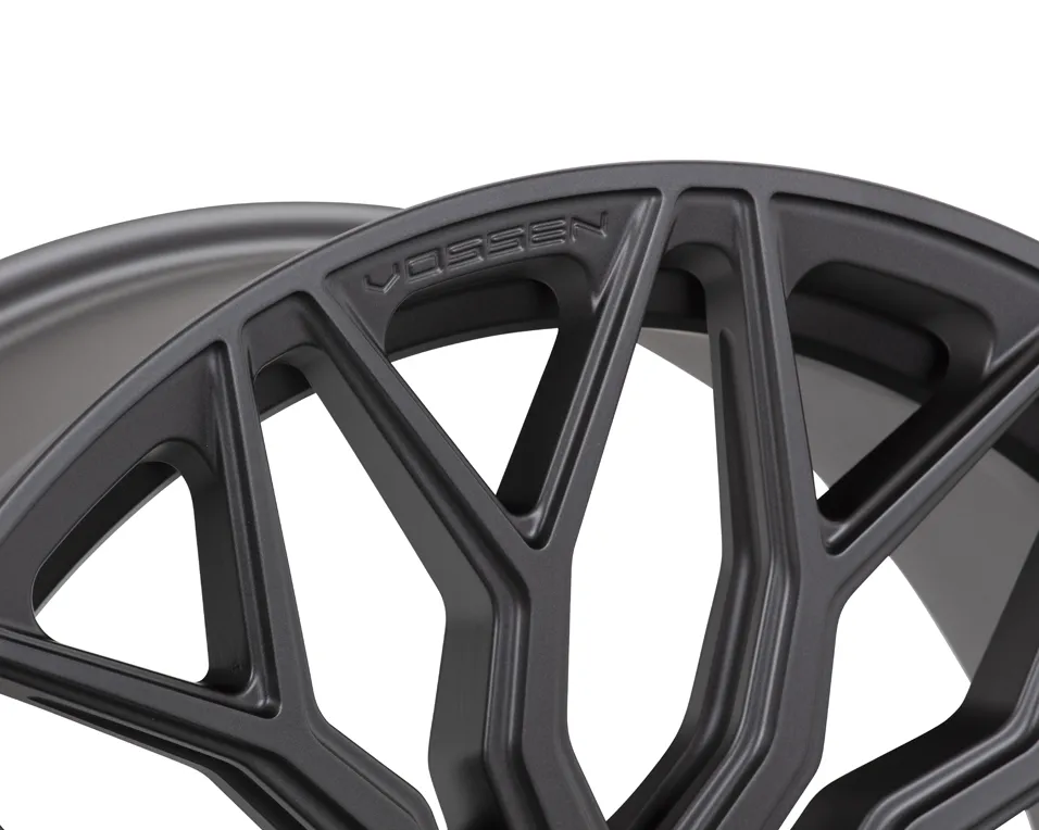 Vossen HF6 3 hybrid forged wheel — rear angle