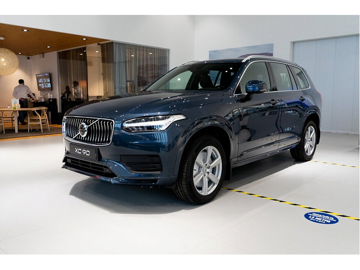 Check price and buy New Volvo XC90 Restyling For Sale