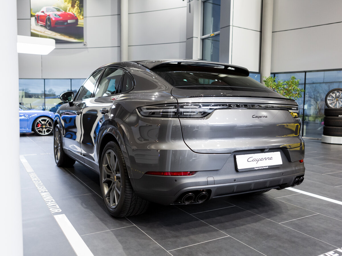 Check price and buy New Porsche Cayenne Coupé For Sale