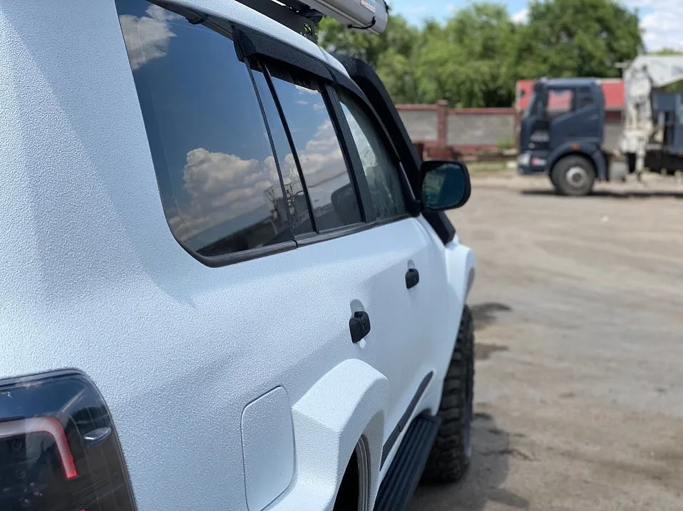 Check our price and buy Shikari body kit for Toyota Land Cruiser 200