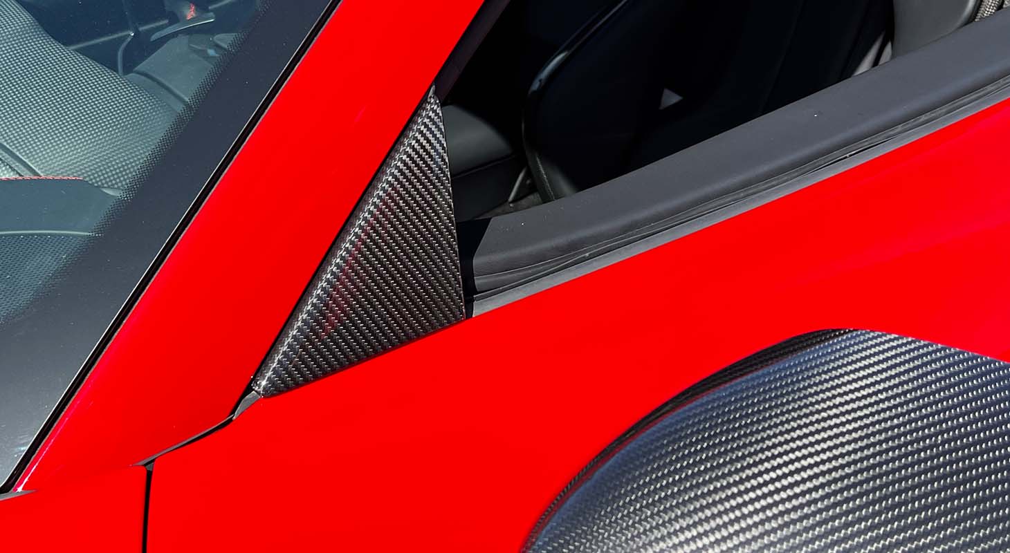 Triangle cover side window Novitec Carbon for Ferrari SF90 Stradale