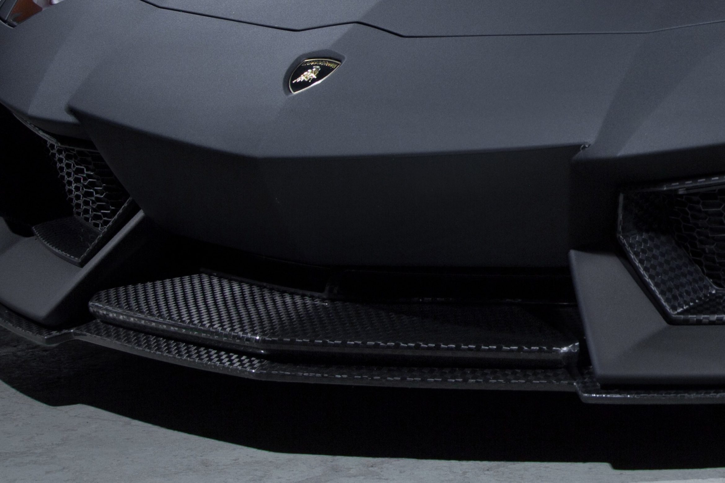 Front splitter cover Carbon for Lamborghini Aventador