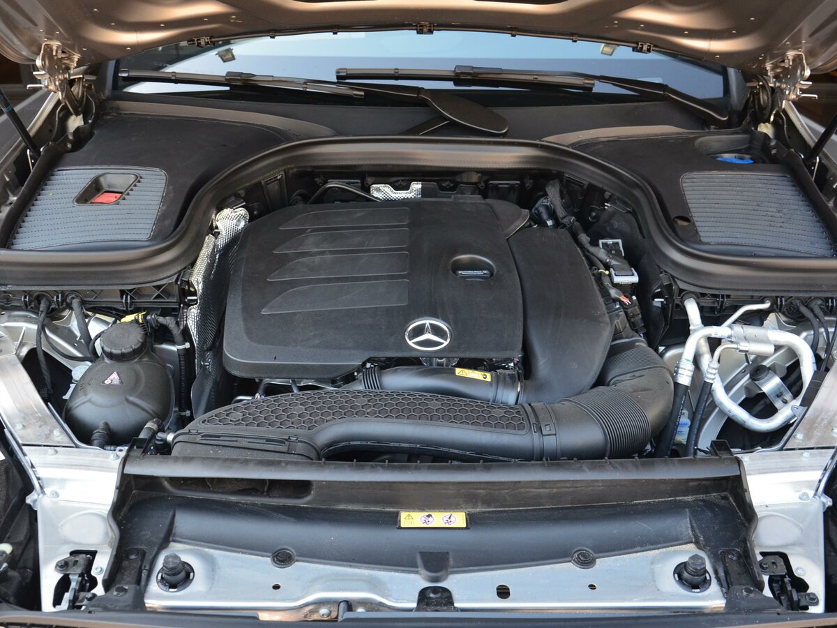 Check price and buy New Mercedes-Benz GLC Coupe 300 (C253) Restyling For Sale