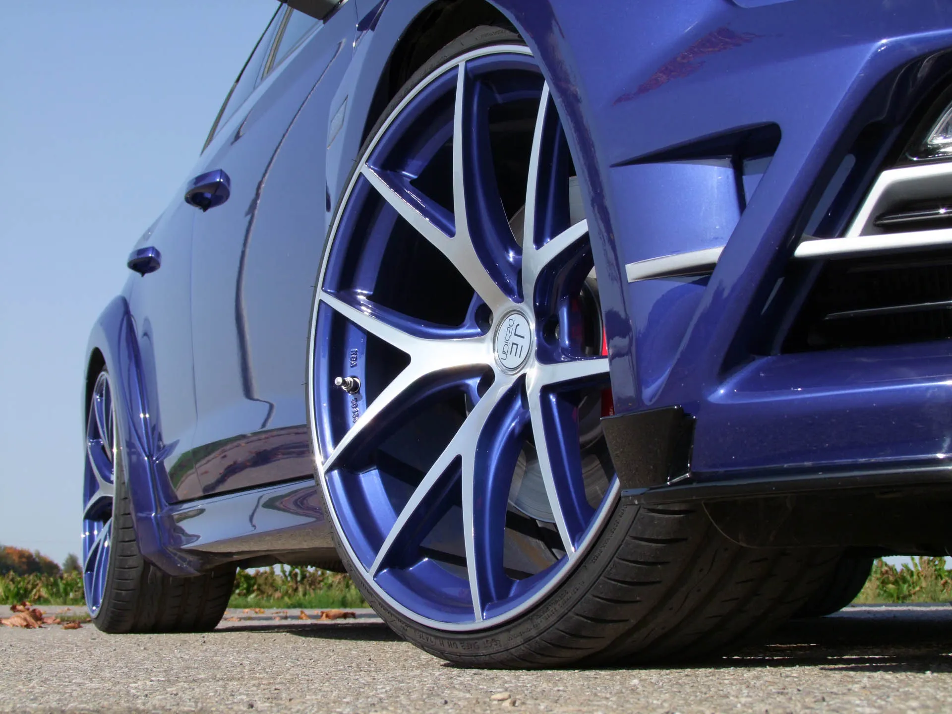 Check our price and buy JE Design body kit for Seat Leon ST FR + Cupra!
