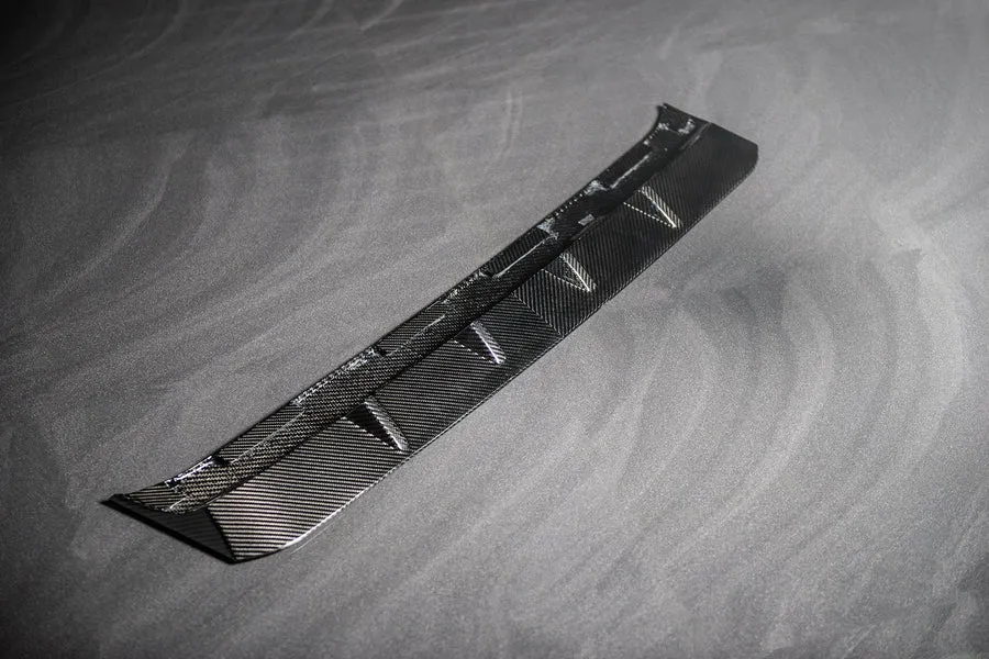 Check our price and buy Kahn Design carbon fiber body kit set for Mercedes-Benz G-class W463A
