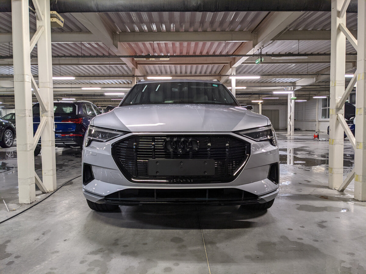 Buy New Audi E-Tron 55