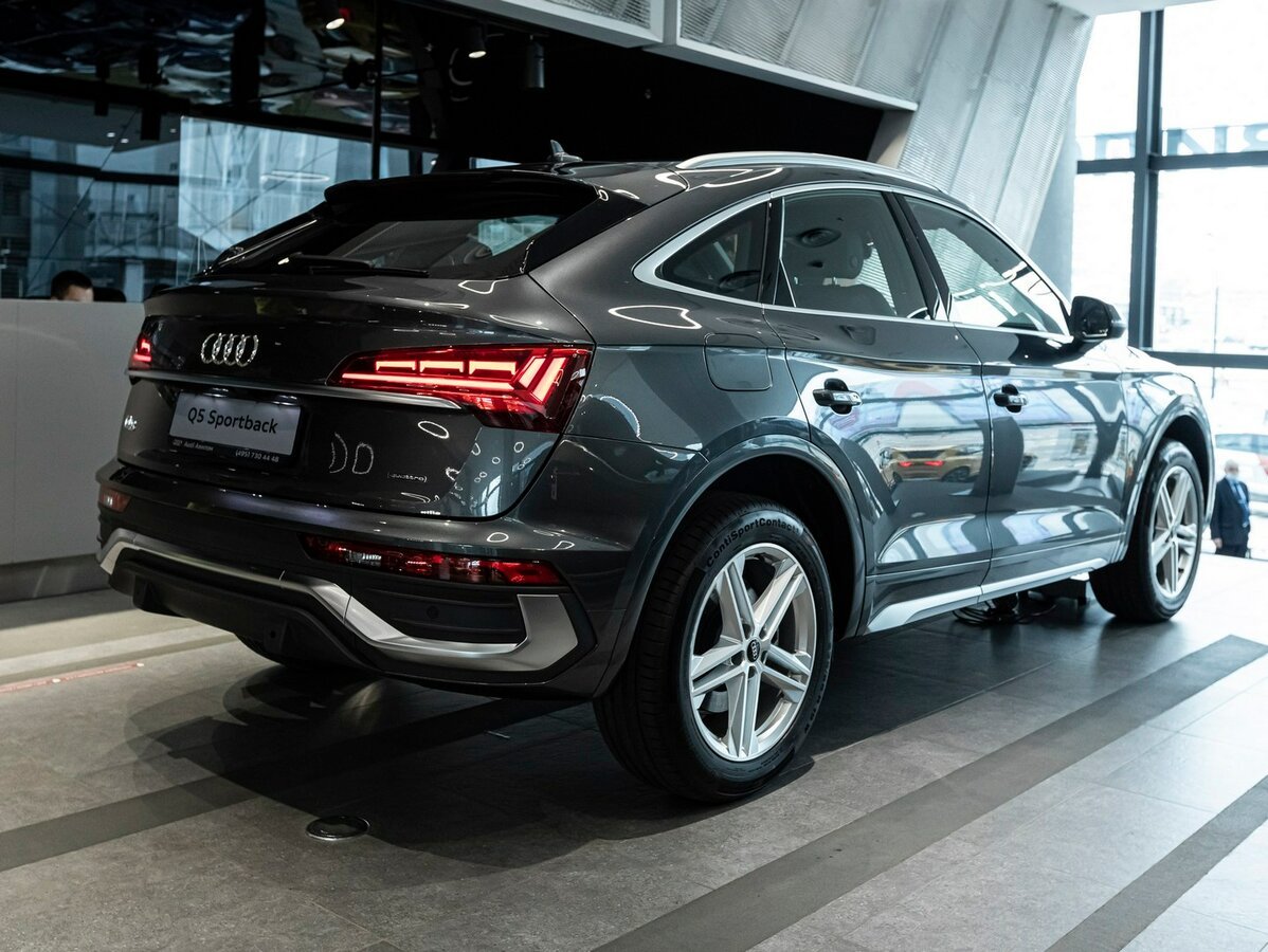 Check price and buy New Audi Q5 Sportback 45 TFSI (FY) For Sale