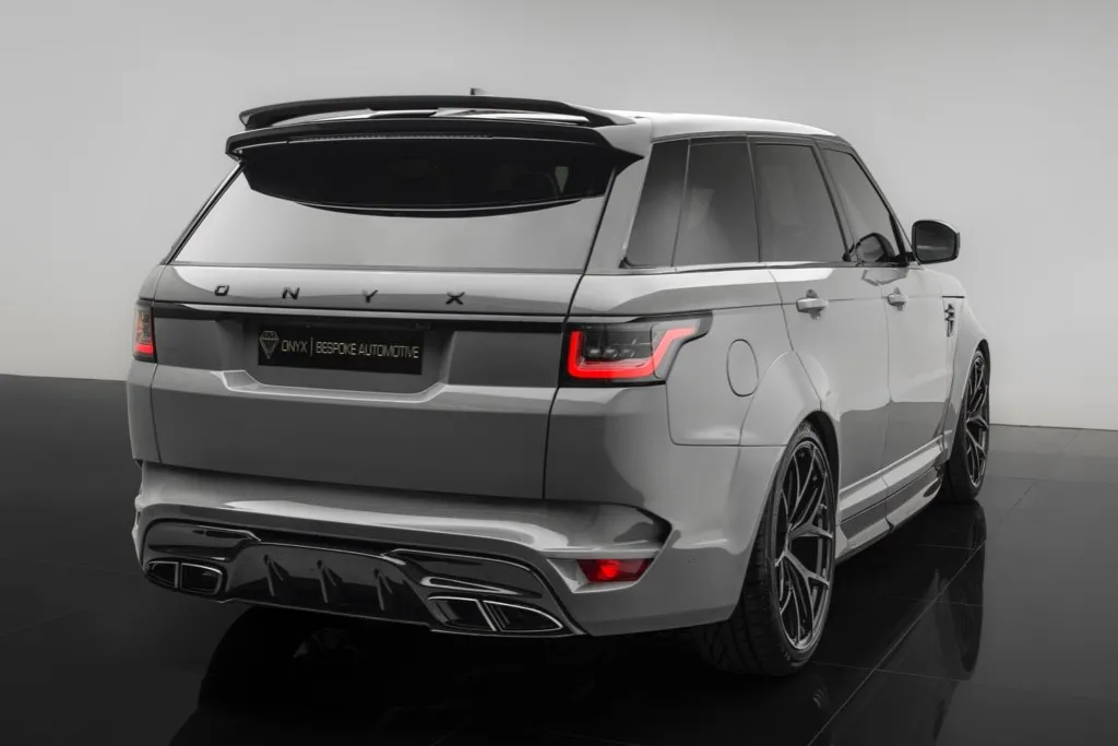 Check our price and buy Onyx body kit for Land Rover Range Rover SVR-X