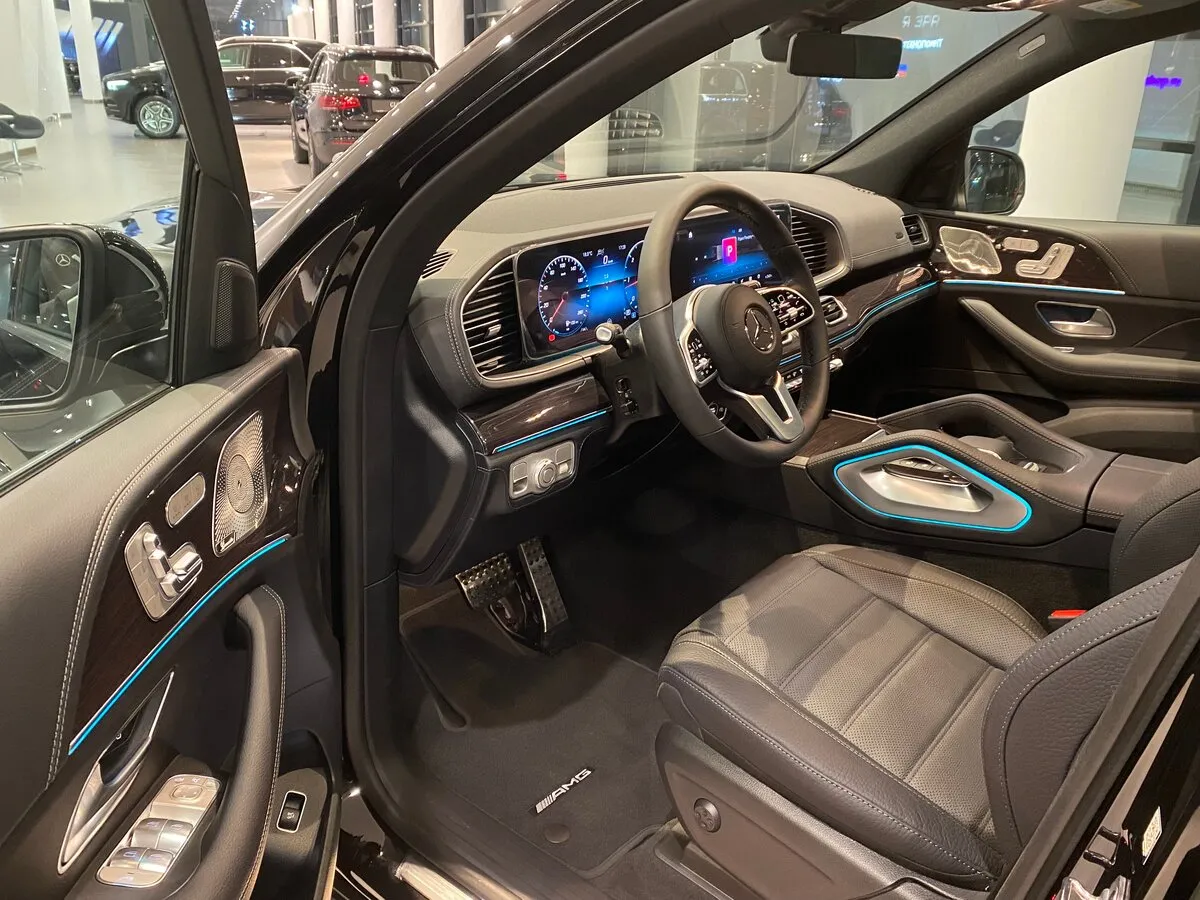 Check price and buy New Mercedes-Benz GLS 400 d (X167) For Sale