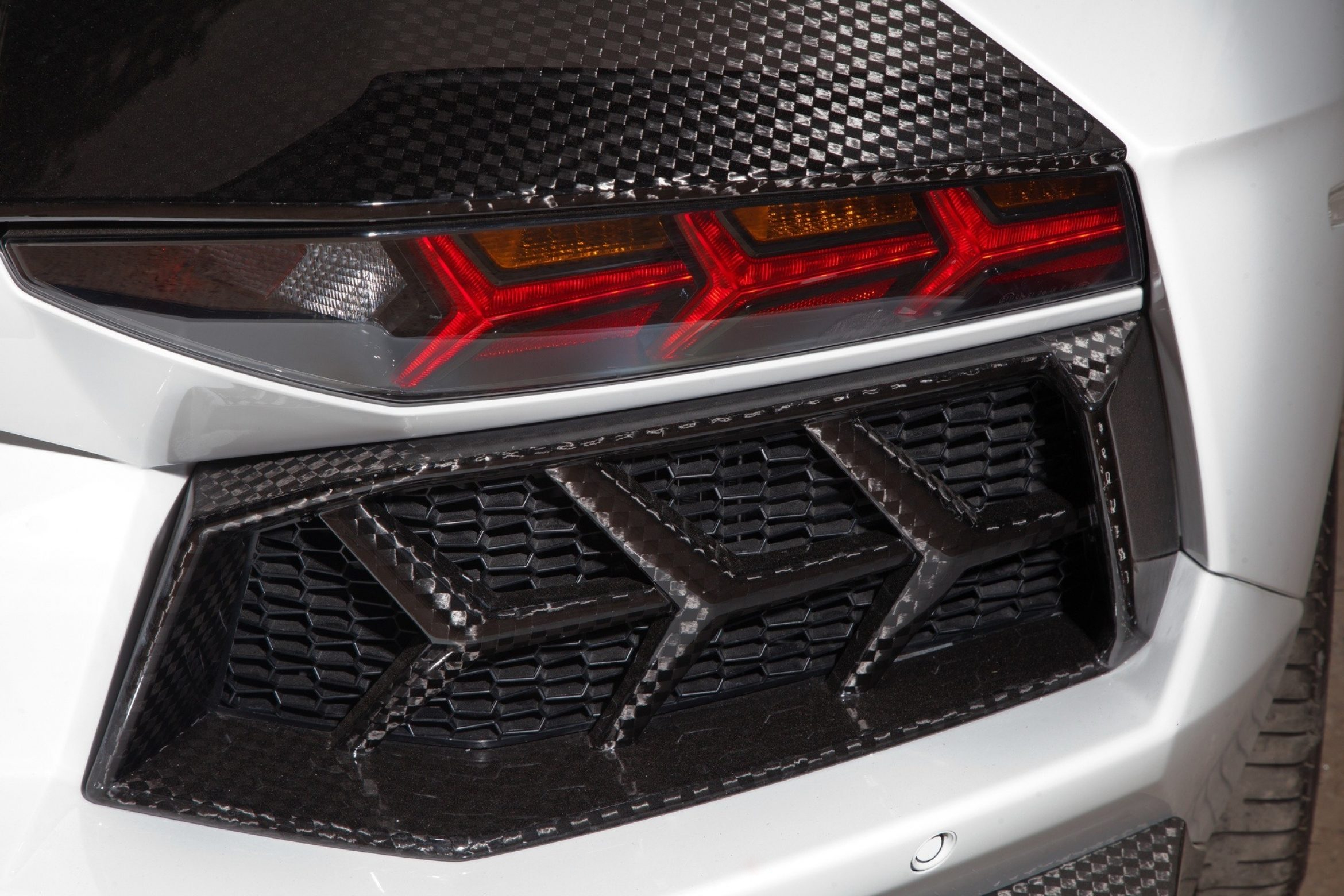 Rear bumper air outtake cover Carbon for Lamborghini Aventador