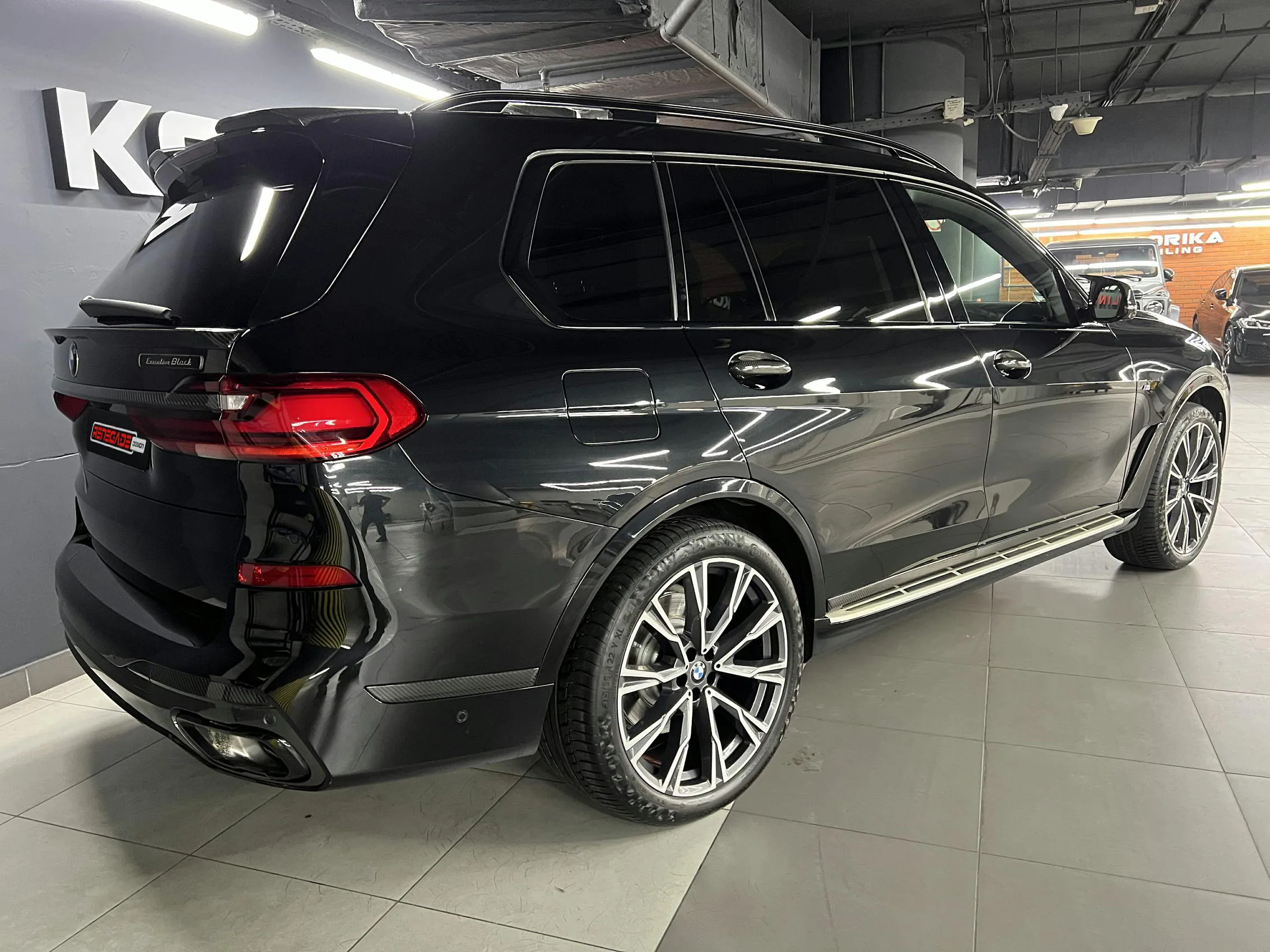 Check our price and buy Renegade Design body kit for BMW X7 G07