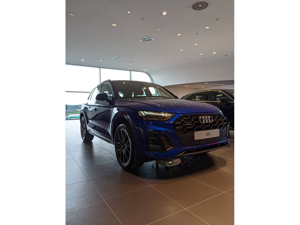 Check price and buy New Audi Q5 45 TFSI (FY) Restyling For Sale