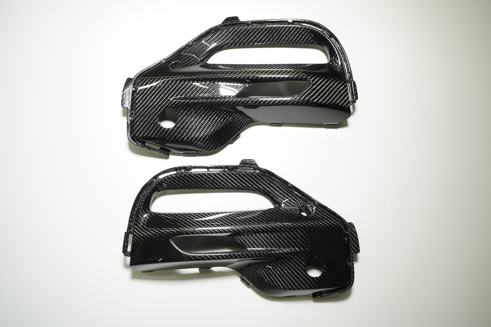 Front bumper inserts Forged Carbon for BMW X5 G05