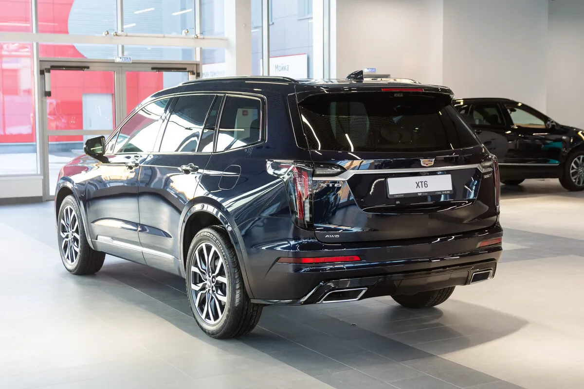 Check price and buy New Cadillac XT6 For Sale
