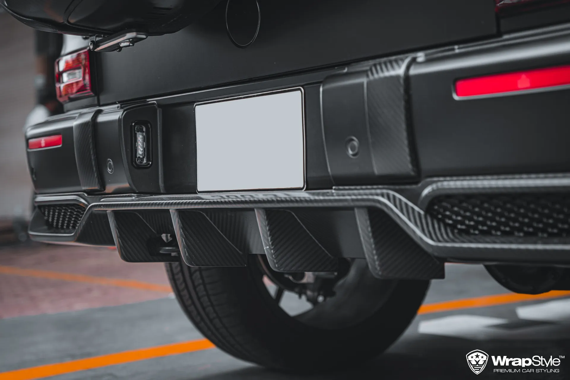 Check our price and buy Topcar Design body kit for Mercedes-Benz  G-class W463A Inferno Light