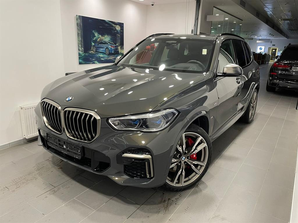 New BMW X5 M50d (G05)