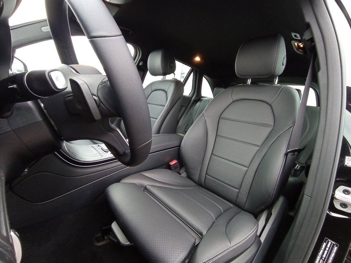 Check price and buy New Mercedes-Benz GLC 200 (X253) Restyling For Sale