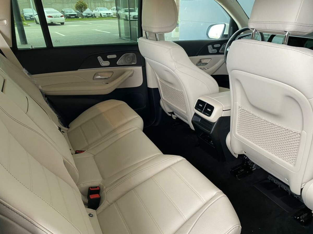 Check price and buy New Mercedes-Benz GLS 450 (X167) For Sale