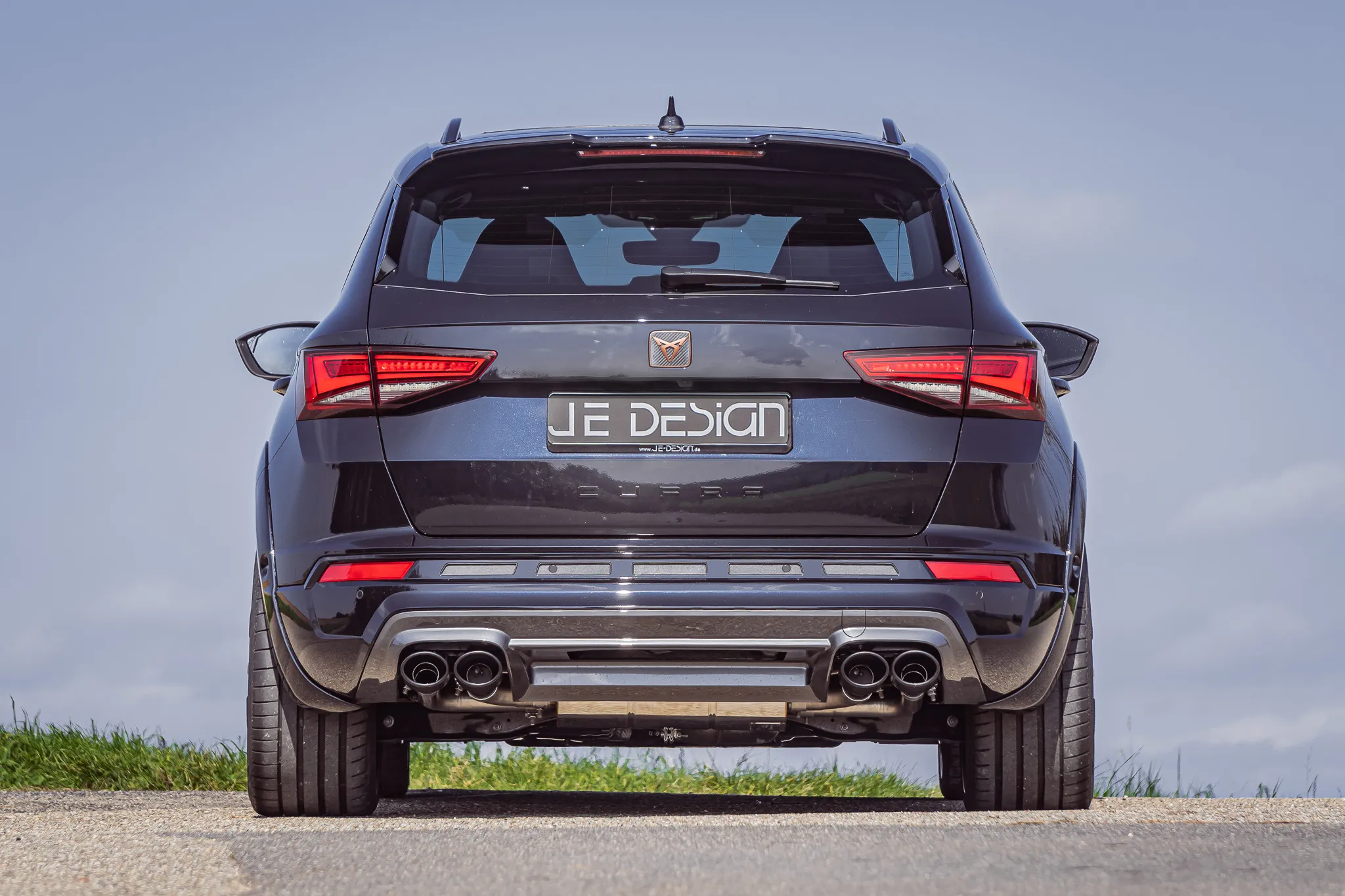 Check our price and buy JE Design body kit for Cupra Ateca 5FP facelift!