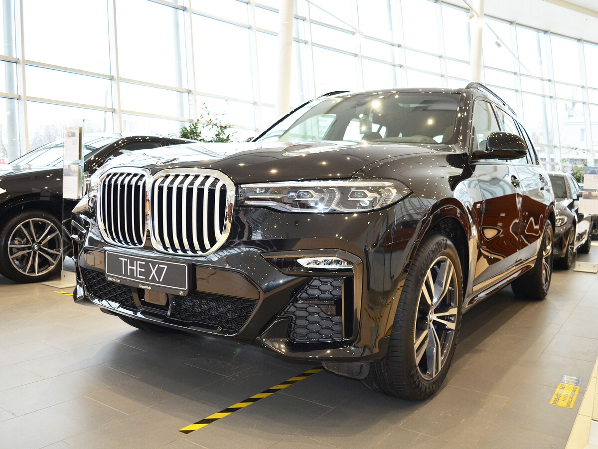 Check price and buy New BMW X7 40i (G07) For Sale  