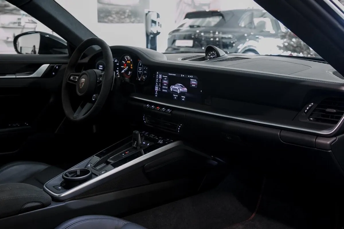 Buy New Porsche 911 Carrera 4S (992)