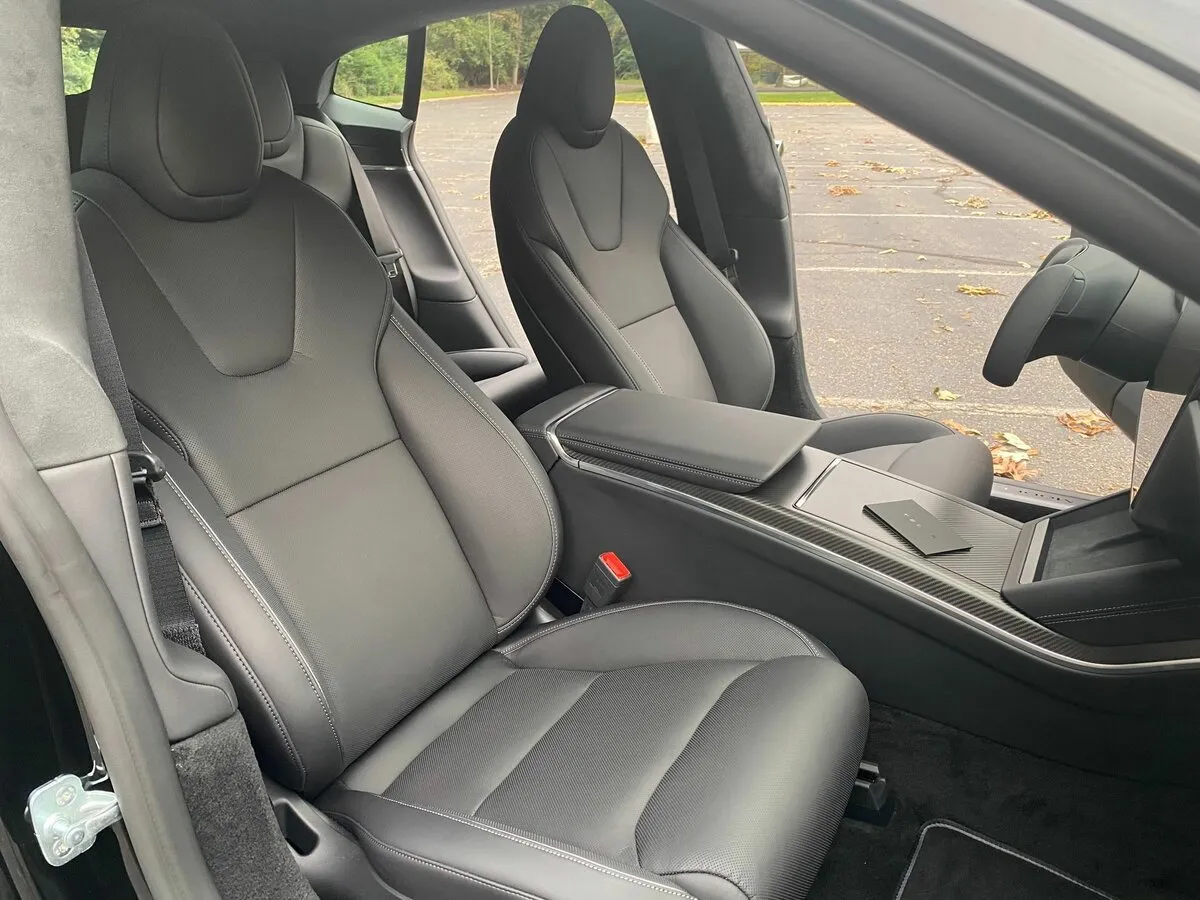 Check price and buy New Tesla Model S Plaid Restyling 2 For Sale