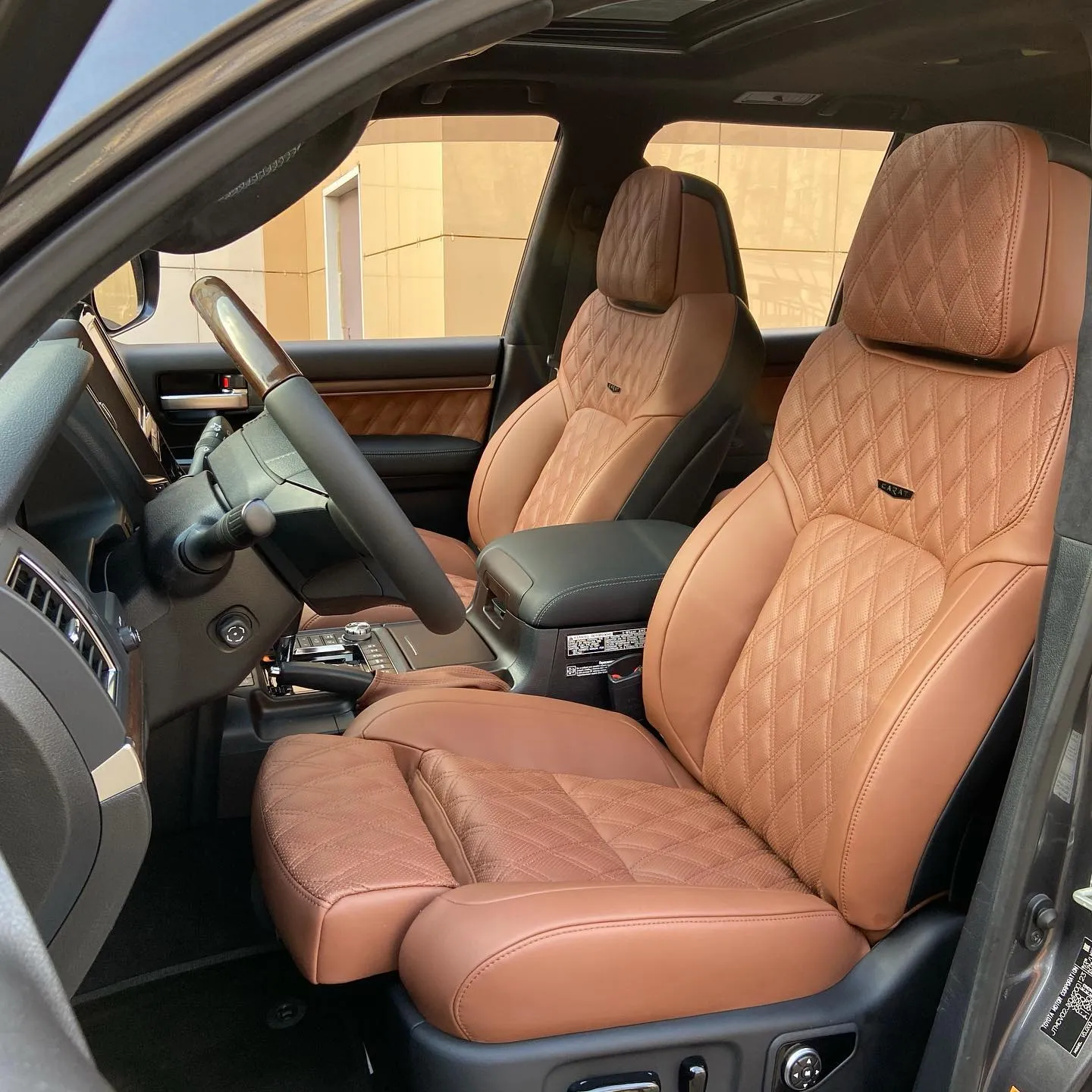 Check price and buy Carat seats set for Toyota Land Cruiser 200 Restyling 2