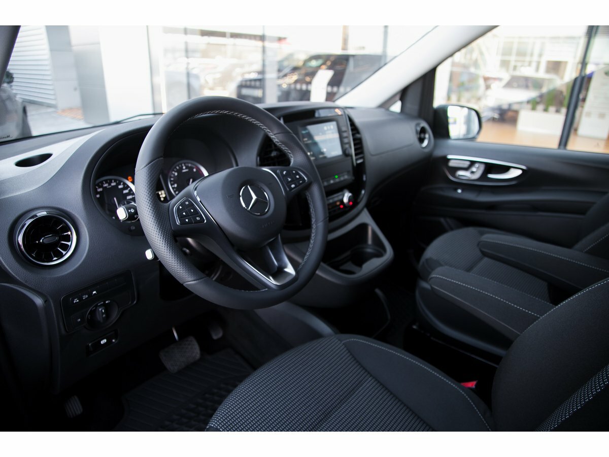 Check price and buy New Mercedes-Benz Vito 119 BlueTEC L2 (W447) For Sale