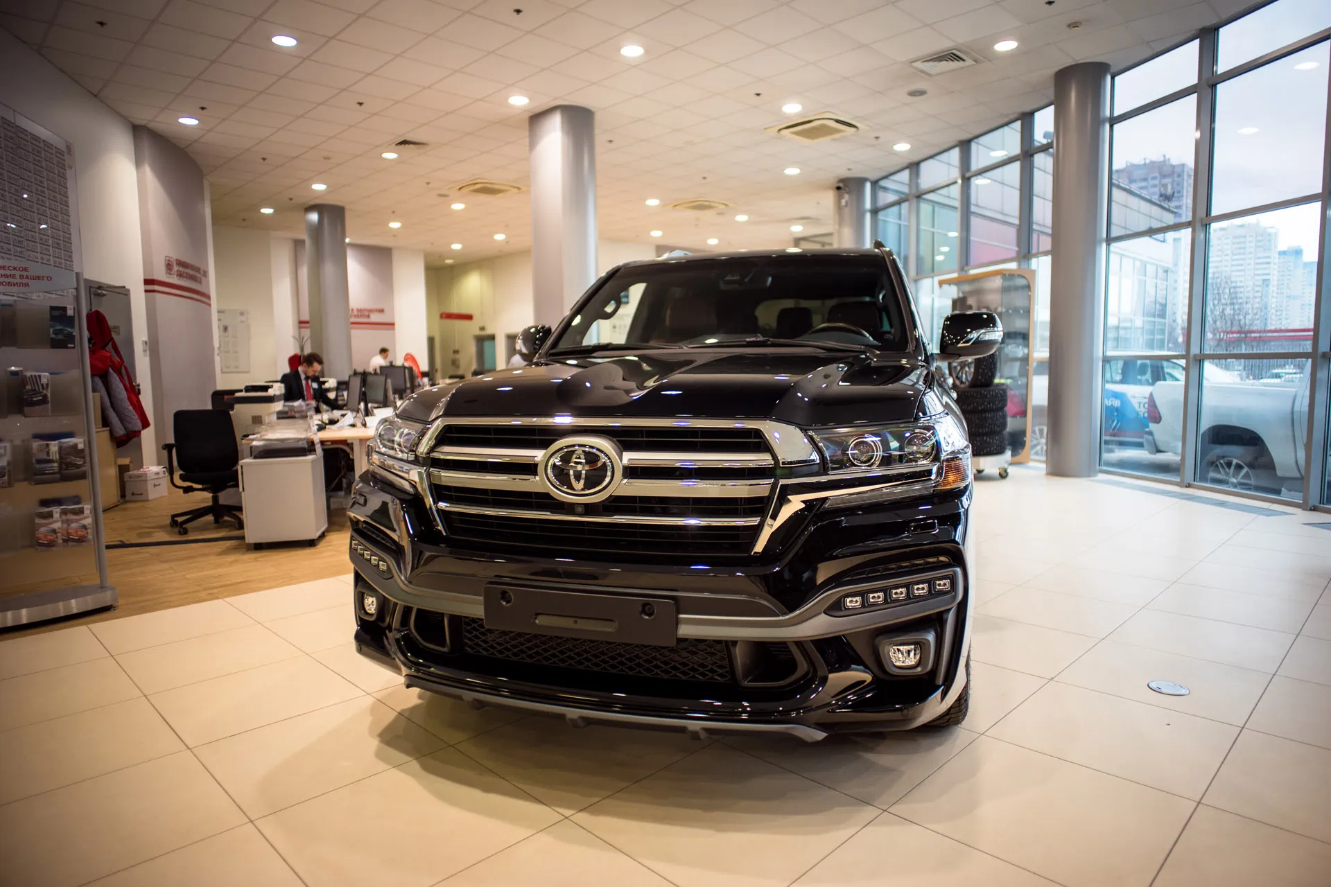 Front bumper MTR Design for Toyota Land Cruiser 200