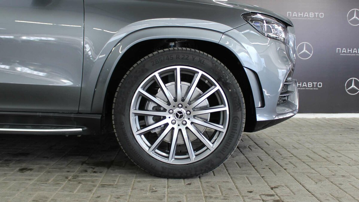 Check price and buy New Mercedes-Benz GLS 400 d (X167) For Sale